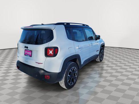 Used 2023 Jeep Renegade Trailhawk image 8