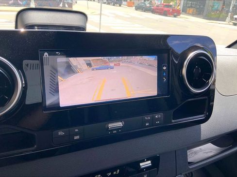 New 2025 Mercedes-Benz Sprinter 2500 image 21