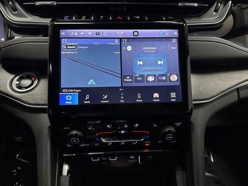 Used 2023 Jeep Grand Cherokee 4WD 4xe w/ Luxury Tech Group II image 9