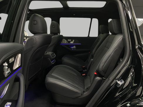 New 2026 Mercedes-Benz GLS 63 AMG 4MATIC image 36