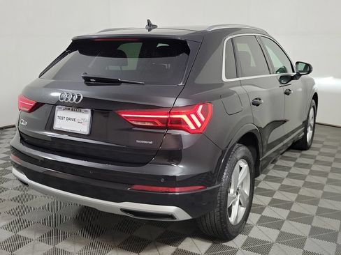 Used 2022 Audi Q3 2.0T Premium w/ Convenience Package AWD/4WD image 6