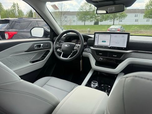 New 2026 Ford Explorer Platinum AWD/4WD image 56