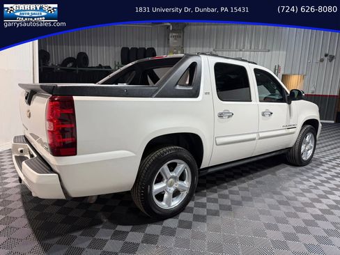 Used 2008 Chevrolet Avalanche LTZ w/ LTZ Preferred Equipment Group image 5