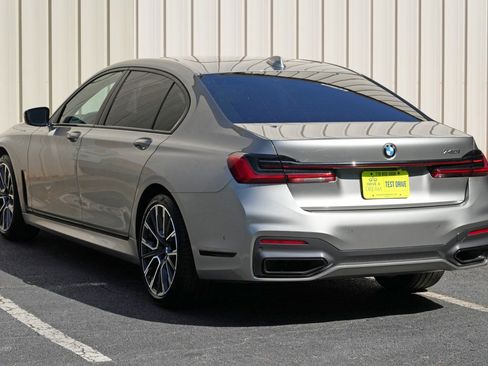 Used 2022 BMW 740i w/ M Sport Package RWD image 52