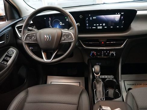 Used 2025 Buick Encore GX Preferred FWD image 8