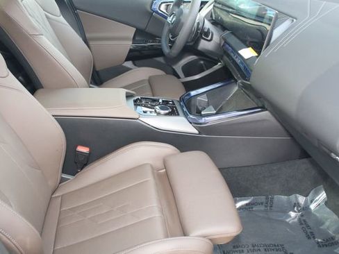 Used 2026 BMW X3 xDrive30 w/ Premium Package image 24