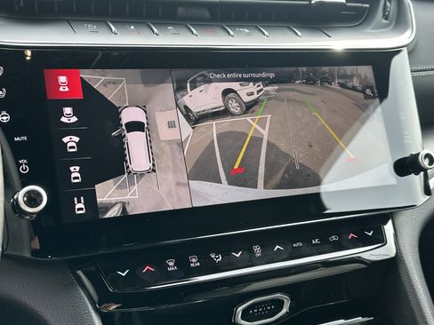 New 2026 Jeep Grand Cherokee L Limited image 8