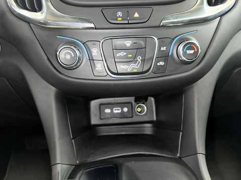 Certified 2023 Chevrolet Equinox LT image 12