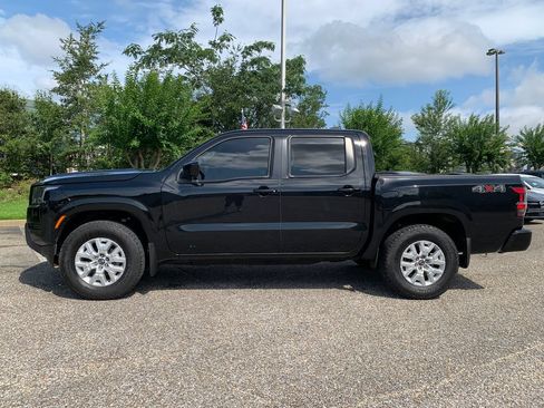 Used 2023 Nissan Frontier SV w/ Technology Package AWD/4WD image 5
