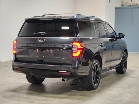 Used 2024 Ford Expedition Limited RWD image 8