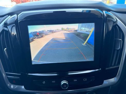 Used 2019 Chevrolet Traverse LT AWD/4WD image 25