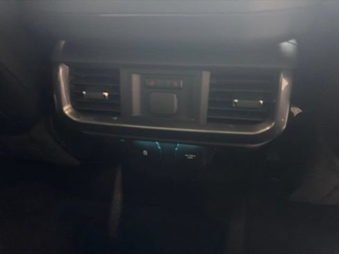 Used 2023 Ford F150 Lariat w/ Equipment Group 502A High AWD/4WD image 41