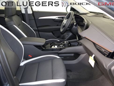 New 2026 Buick Envision Sport Touring AWD/4WD image 18