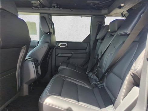 New 2026 Ford Bronco Outer Banks AWD/4WD image 17