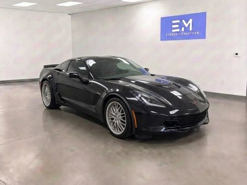 Used 2015 Chevrolet Corvette Z06 w/ 3LZ Preferred Equipment Group image 1