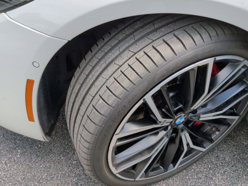Used 2022 BMW M550i xDrive w/ Dynamic Handling Package AWD/4WD image 13