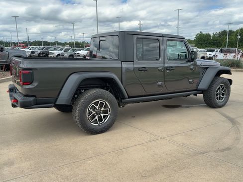 New 2025 Jeep Gladiator Rubicon w/ Safety Group image 8