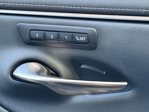 Used 2023 Lexus ES 250 w/ Premium Package AWD/4WD image 32