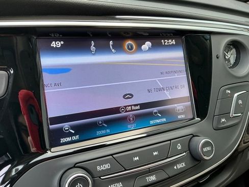 Used 2020 Buick Envision Premium image 23