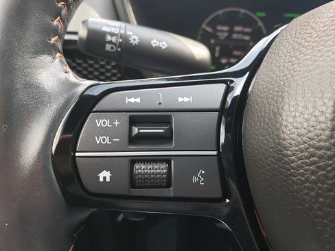 Used 2025 Honda CR-V Sport Touring image 27