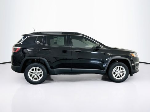 Used 2019 Jeep Compass Sport AWD/4WD image 10