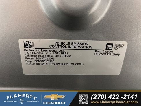 Used 2025 GMC Acadia Elevation AWD/4WD image 16