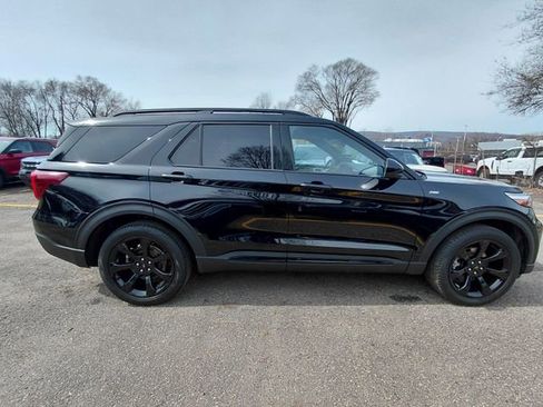 Used 2023 Ford Explorer ST-Line image 8
