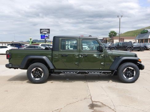 Used 2023 Jeep Gladiator Sport w/ Trailer Tow Package image 6