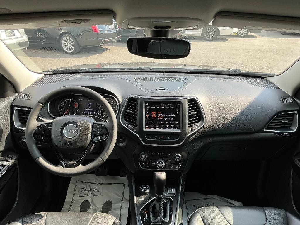 Used 2023 Jeep Cherokee Altitude Lux AWD/4WD image 14