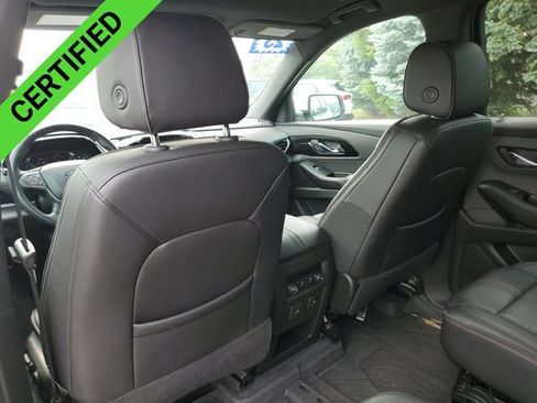 Certified 2023 Chevrolet Traverse RS w/ LPO, Floor Liner Package AWD/4WD image 35