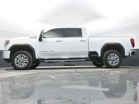Used 2023 GMC Sierra 2500 Denali w/ Denali Ultimate Package image 28