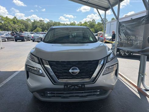 Certified 2023 Nissan Rogue SV AWD/4WD image 1
