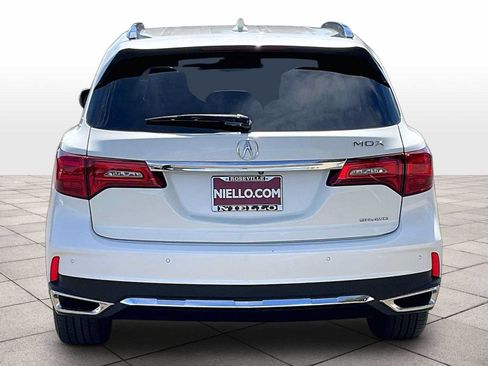 Used 2017 Acura MDX SH-AWD image 7