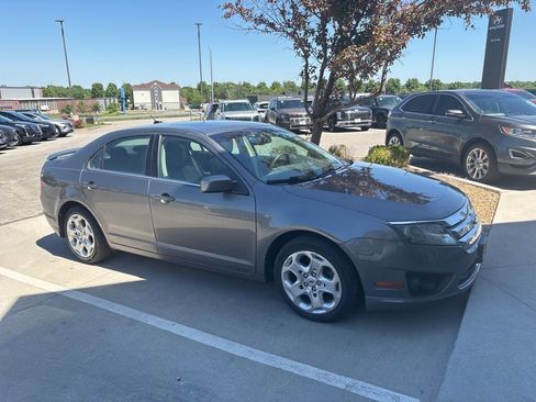 Used 2010 Ford Fusion SE FWD image 10