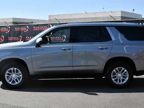 Used 2025 Chevrolet Tahoe LT AWD/4WD image 4