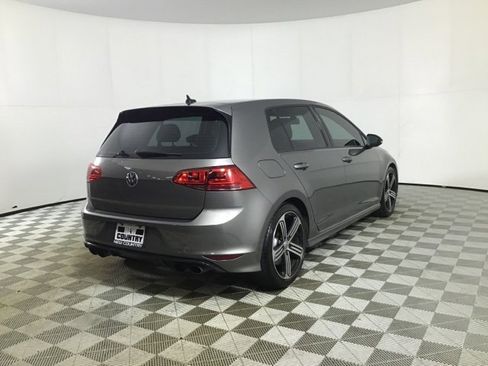 Used 2016 Volkswagen Golf Base image 7