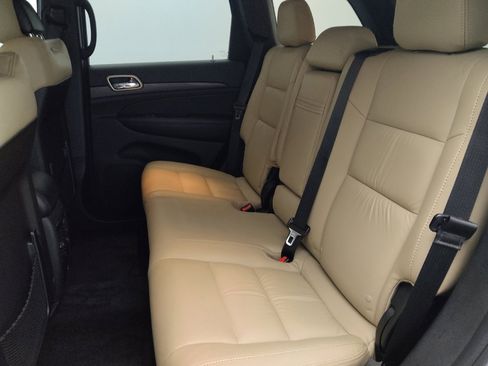 Used 2016 Jeep Grand Cherokee Laredo w/ Quick Order Package 23E image 18