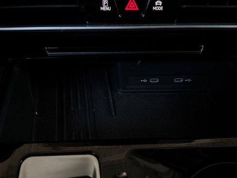 Used 2026 Volkswagen Atlas SE FWD image 31