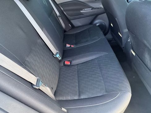 Certified 2024 Nissan Kicks SV image 12