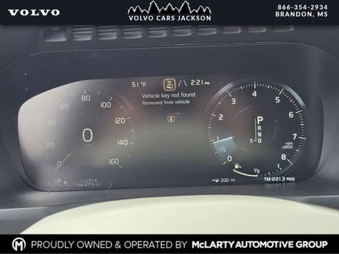 Used 2018 Volvo XC90 T6 Momentum w/ Convenience Package image 12