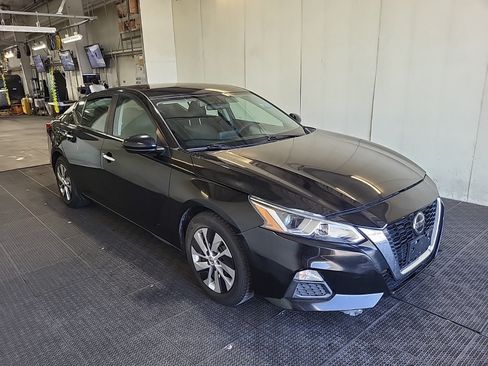 Used 2020 Nissan Altima 2.5 S FWD image 4