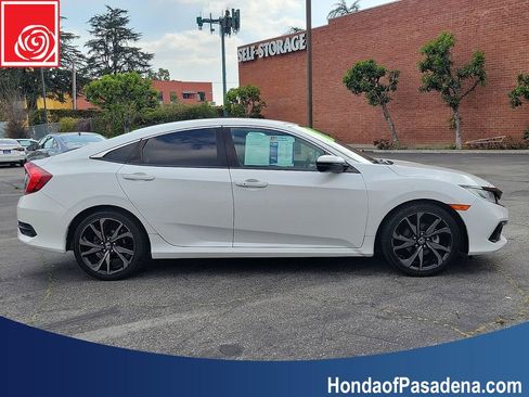 Used 2019 Honda Civic Sport image 4