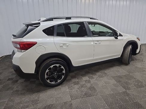 Used 2023 Subaru Crosstrek 2.0i Premium AWD/4WD image 3
