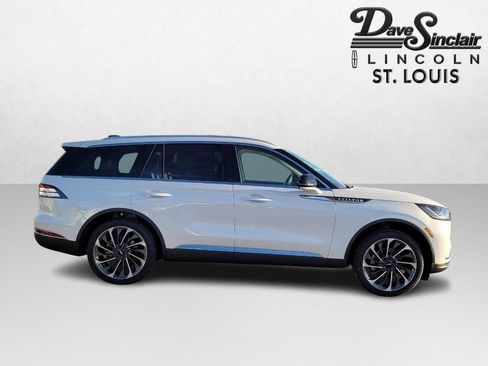 New 2026 Lincoln Aviator Reserve AWD/4WD image 4