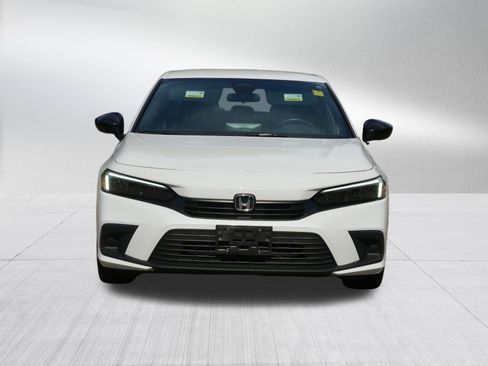 Used 2024 Honda Civic Sport image 2