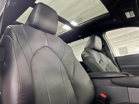 New 2026 Toyota Grand Highlander AWD Hybrid image 24