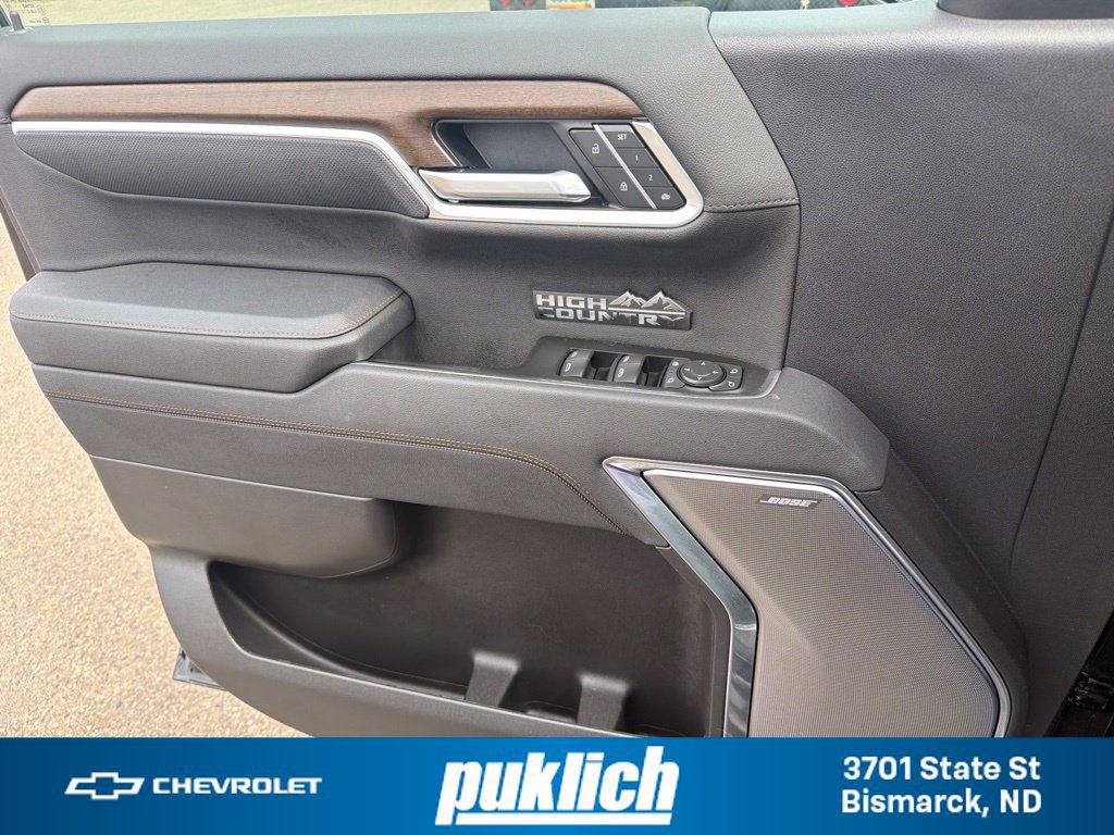 Certified 2026 Chevrolet Silverado 1500 High Country w/ Midnight Edition AWD/4WD image 29