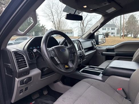 Used 2016 Ford F150 XLT w/ Equipment Group 302A Luxury image 8