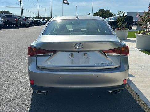 Used 2020 Lexus IS 300 AWD w/ Premium Package image 6