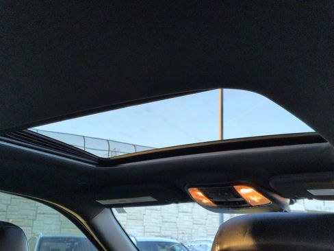 Used 2018 Dodge Durango GT w/ Premium Group image 23